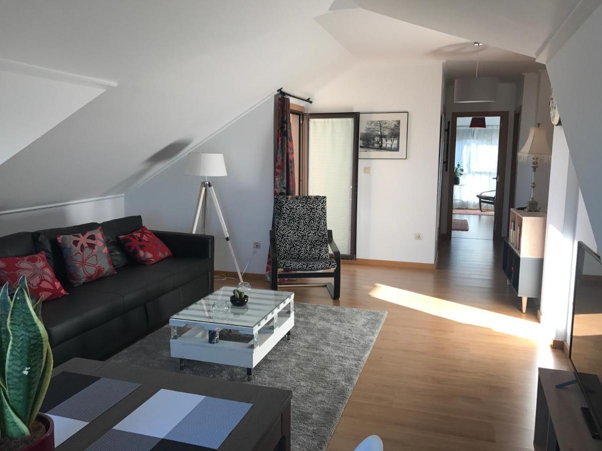 Apartamento Manuel Maria Allariz Dış mekan fotoğraf