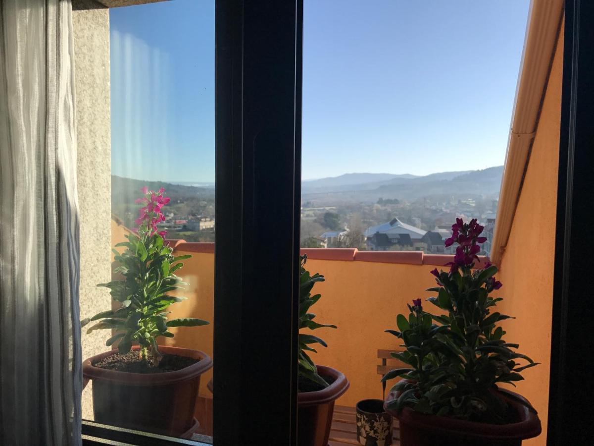 Apartamento Manuel Maria Allariz Dış mekan fotoğraf